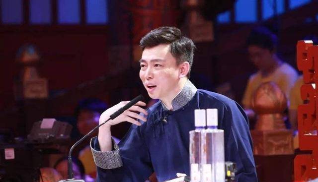 京剧演员谭正岩,方旭天赋并不高,只能盼着年龄大一点艺术好一些_老生