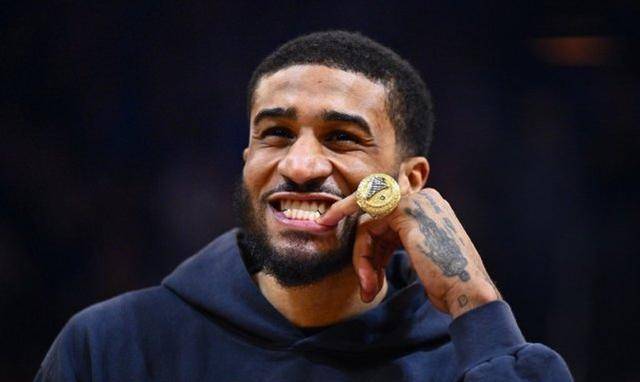 22分7篮板5助攻,加强版小佩顿!