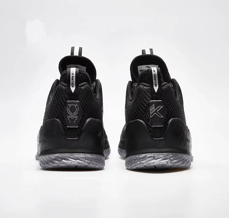 安踏kt3"黑豹"篮球鞋,高帮球鞋威武大气,低帮简单帅气,细节上对比.