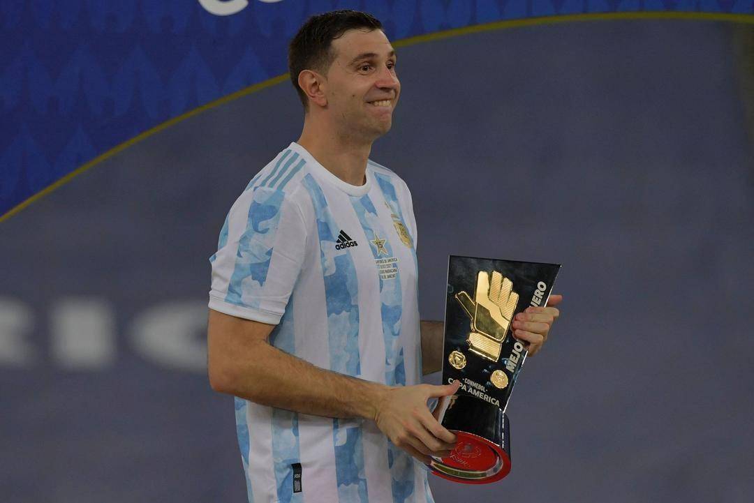 官宣！国际足联彻查，阿根廷门将无视姆巴佩遭指控，奖项或撤回