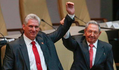 古巴政坛强人卸任,劳尔61卡斯特罗高唱《东方红》,中古友谊长存