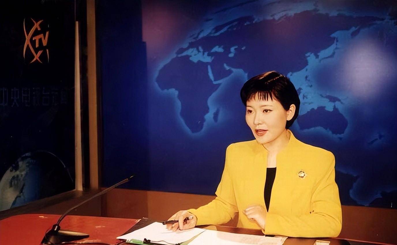 从安徽台到电视主持,胥午梅坦言自己运气好,60岁仍像个小女孩_工作