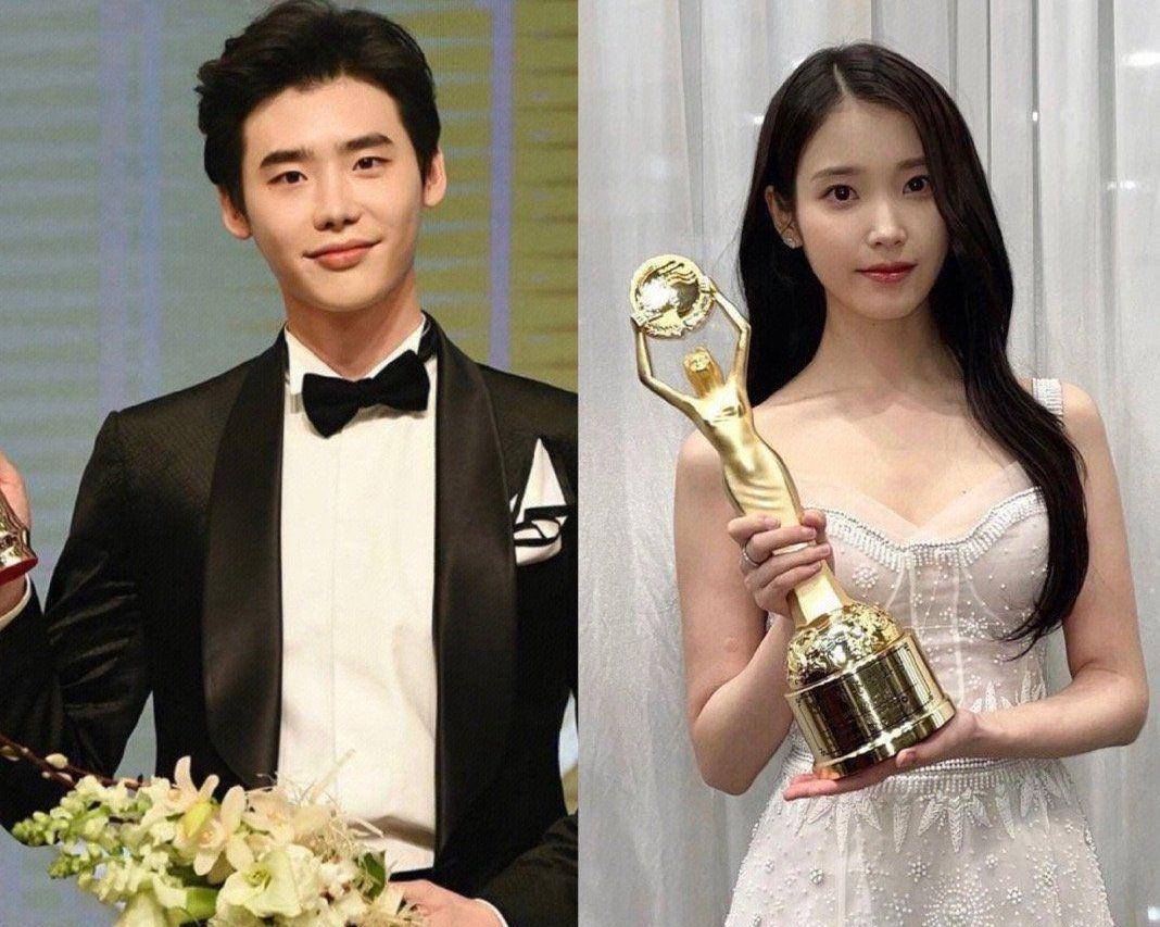 李钟硕与iu官宣恋情,圣诞节被拍到一起游日本,相差3年,感情太甜了