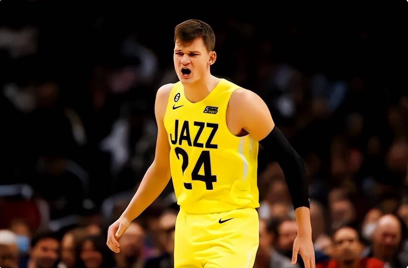 11分10板2帽,记者建议火箭关注21岁中锋,他跟探花堪称绝配_沃克_凯斯