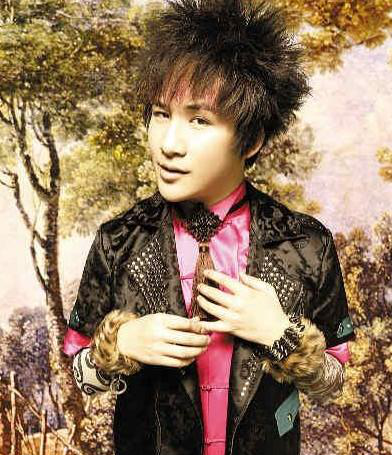 大张伟:坚持和兄弟aa分账,拒绝黄小蕾专胖老婆,算人间清醒吗?