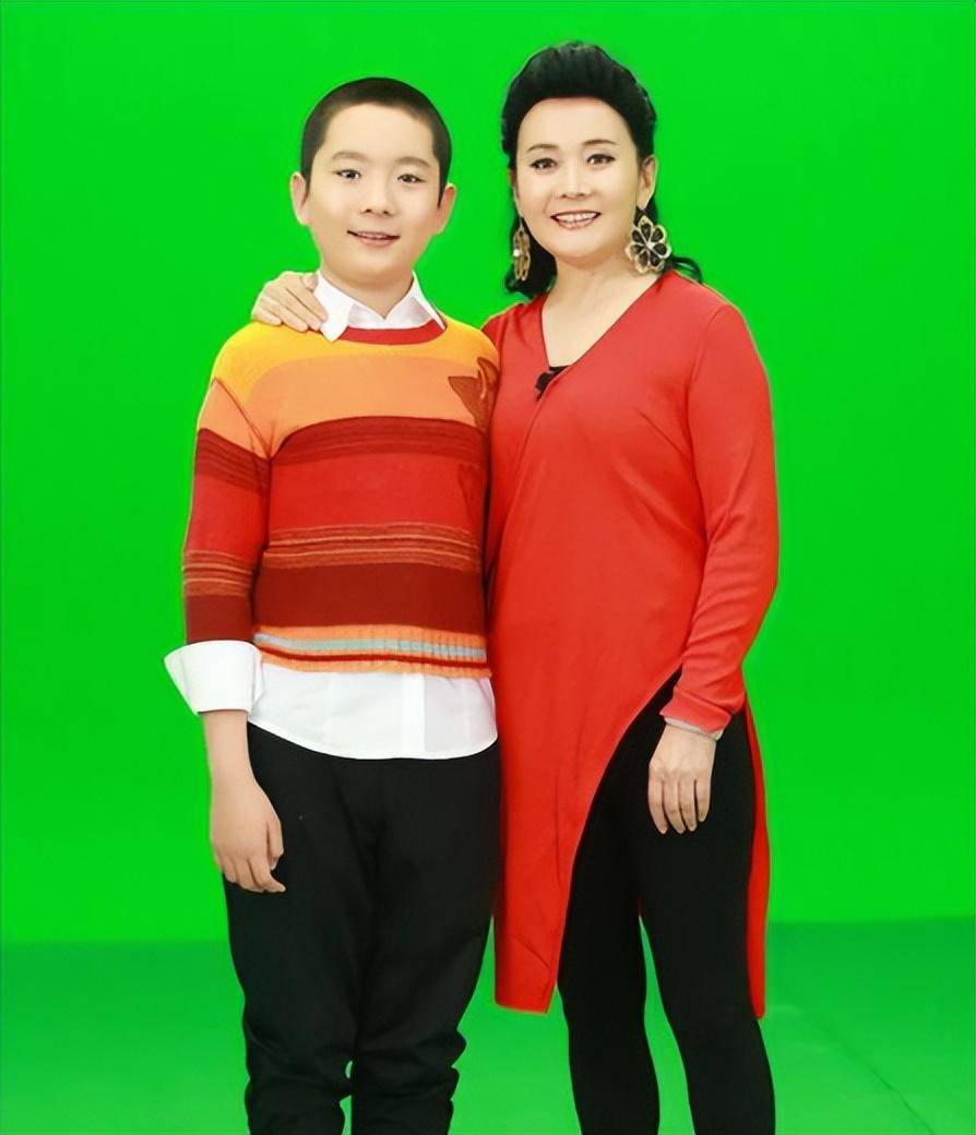 演员娜仁花:嫁给爱情,42岁高龄为丈夫产子,只因一切值得_宁才_孩子