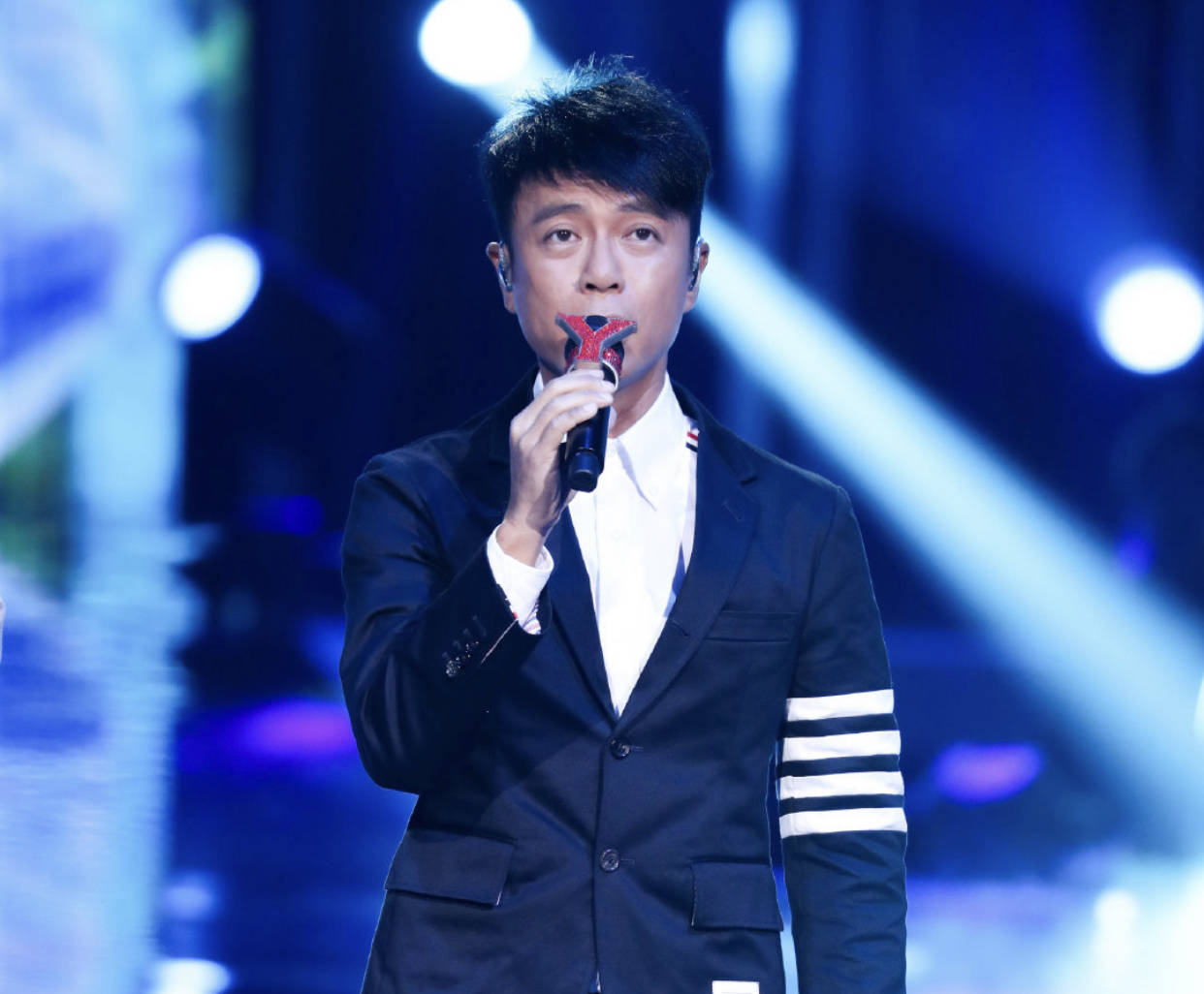 对于李克勤加盟2021《中国好声音》一事,目前已经得到了经纪人霍汶希