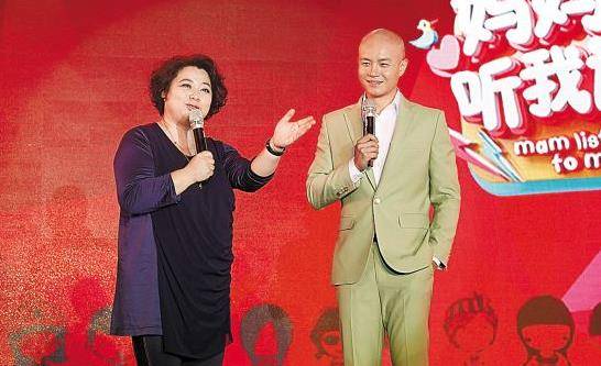 但是做了4年外贸工作的六六试图想要改变现状,就飞往新加坡定居.