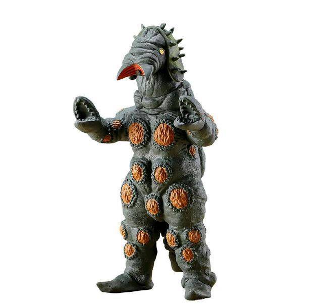 次爱的奇迹套装的相关扭蛋周边,包括奥特之母,火山怪鸟巴顿,凯姆吉拉