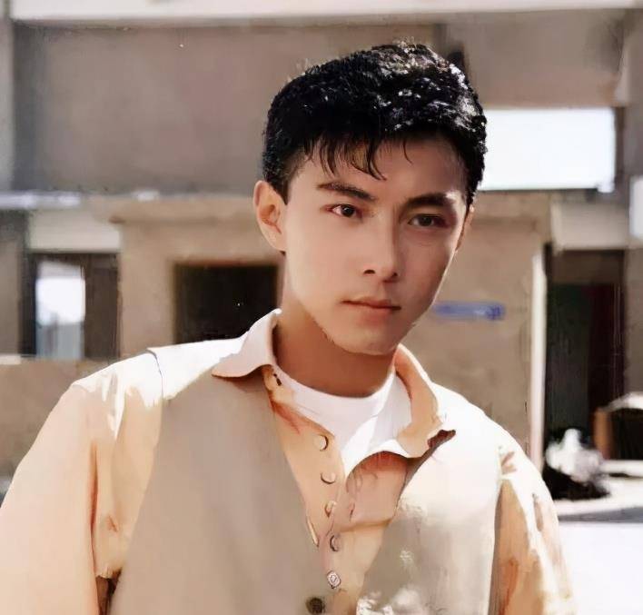 心酸的张卫健:被tvb雪藏,错过宣萱,还因打人被抵制_张国荣_中国香港