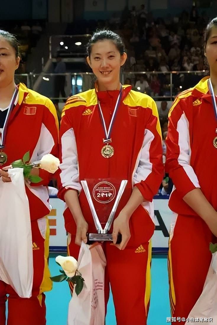 她是中国女排最大叛徒,曾戏耍郎平叛逃美国,被国家队除名现如何_王怡