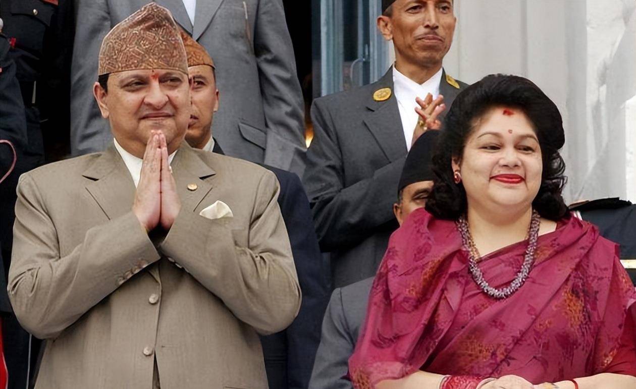 印度贵女希玛蒂:24岁成尼泊尔王妃,丈夫花心,她却甘做贤妻良母