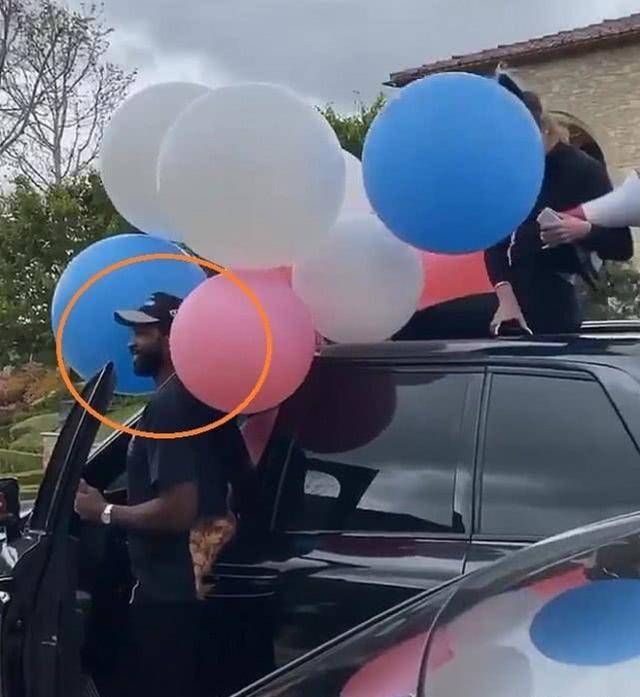 卡戴珊大姐高调庆41岁,豪车排满家门外,科勒nba渣男前任现身_特里斯坦