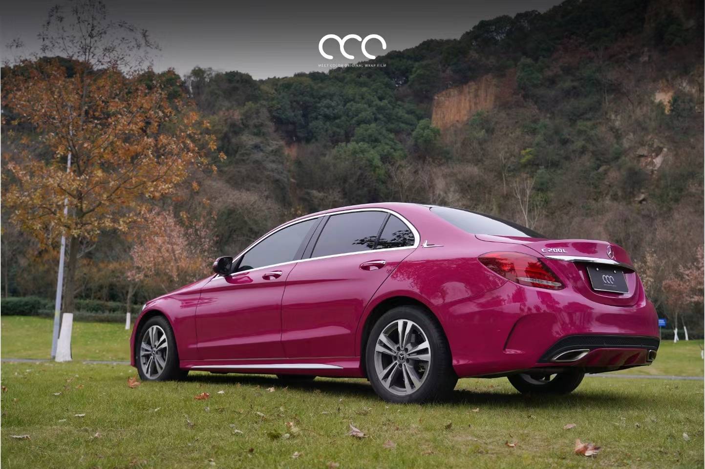 奔驰c级漫彩改色膜星光宝石红,带着呛口小辣椒的性感_搜狐汽车_搜狐网