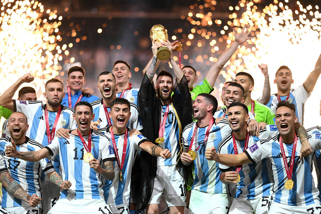 伊布怒批世界杯冠军阿根廷！他们的队员不会再赢得世界杯！
