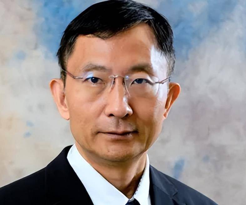 "忘恩负义"高华建:放弃中国国籍加入美国,为何深受