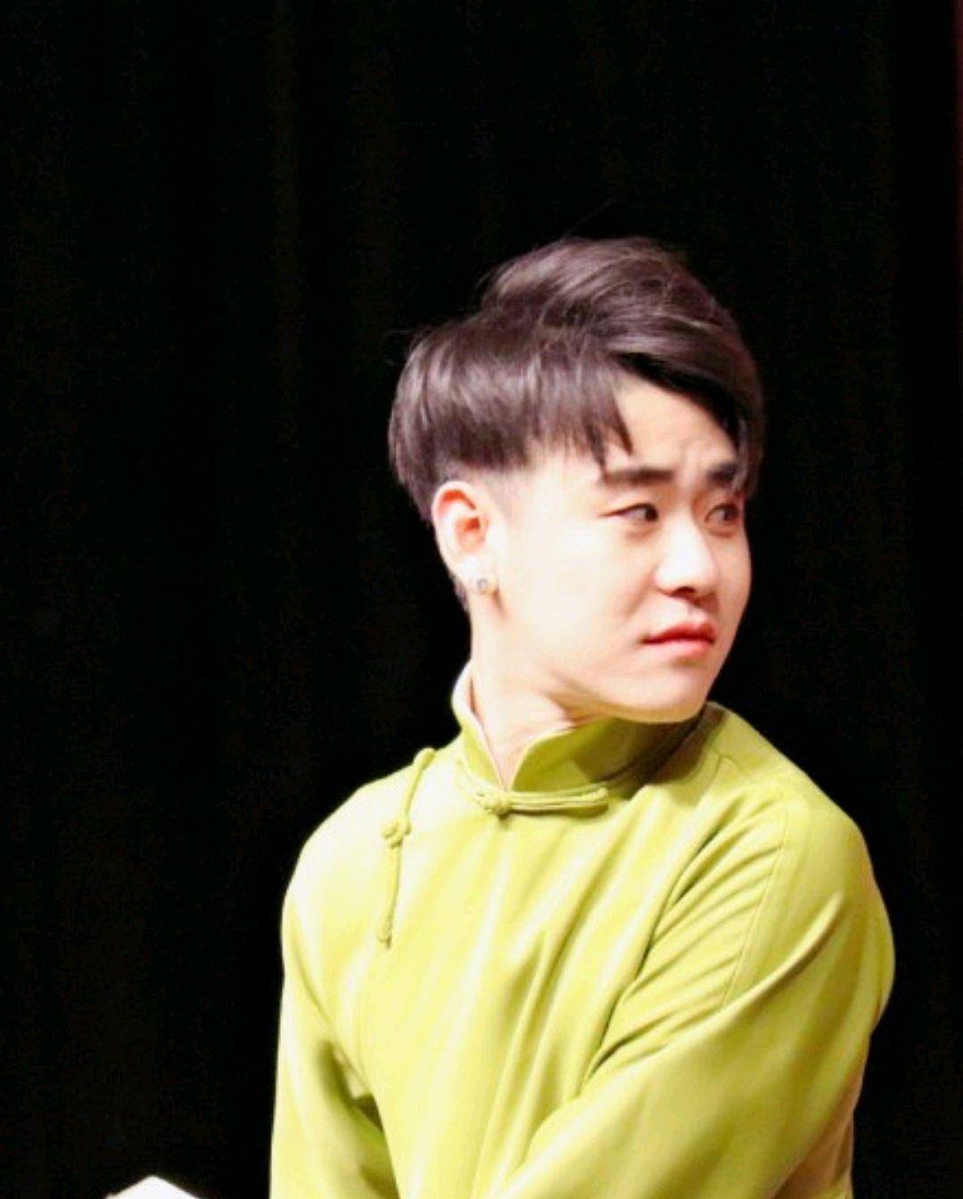 张云雷先生天津演出之为什么演《对春联》?_传统_杨九郎_师父