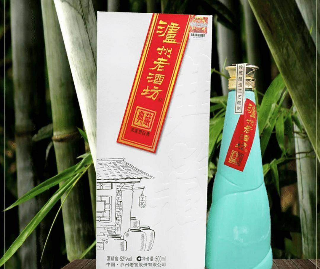 泸州老酒坊典藏白酒是一款地方名酒,在当地是卖得很好的,外地的资深
