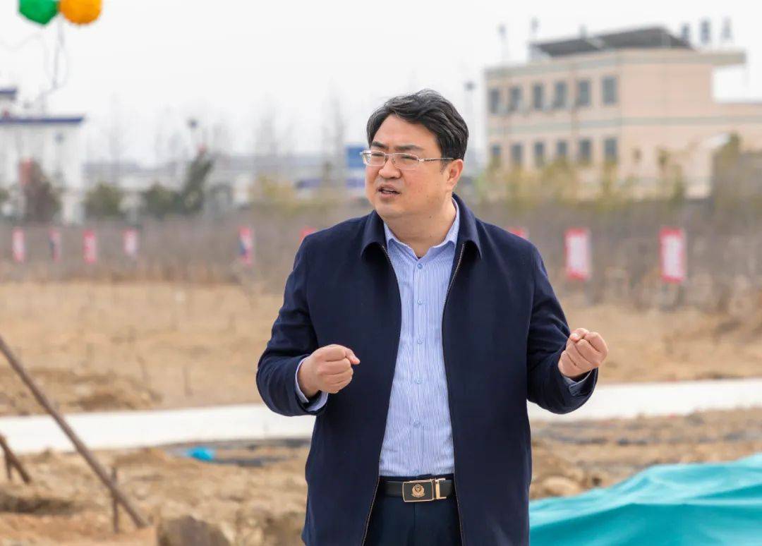 南召县委副书记,县长宋兴哲到恒利康二期项目建设工地指导工作_发展