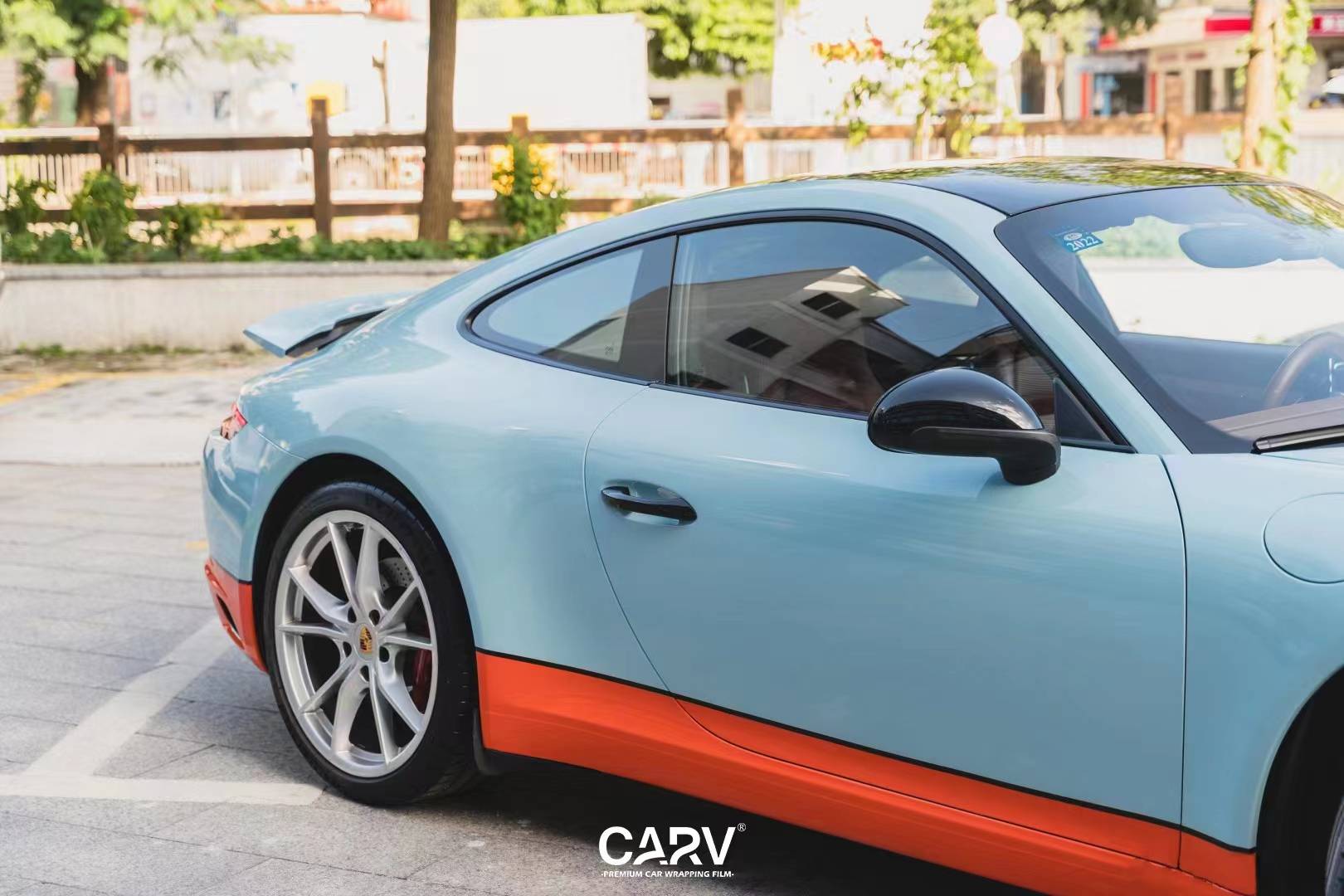 保时捷911卡孚改色膜白金海风蓝,蓝的纯净,蓝的宁静_搜狐汽车_搜狐网