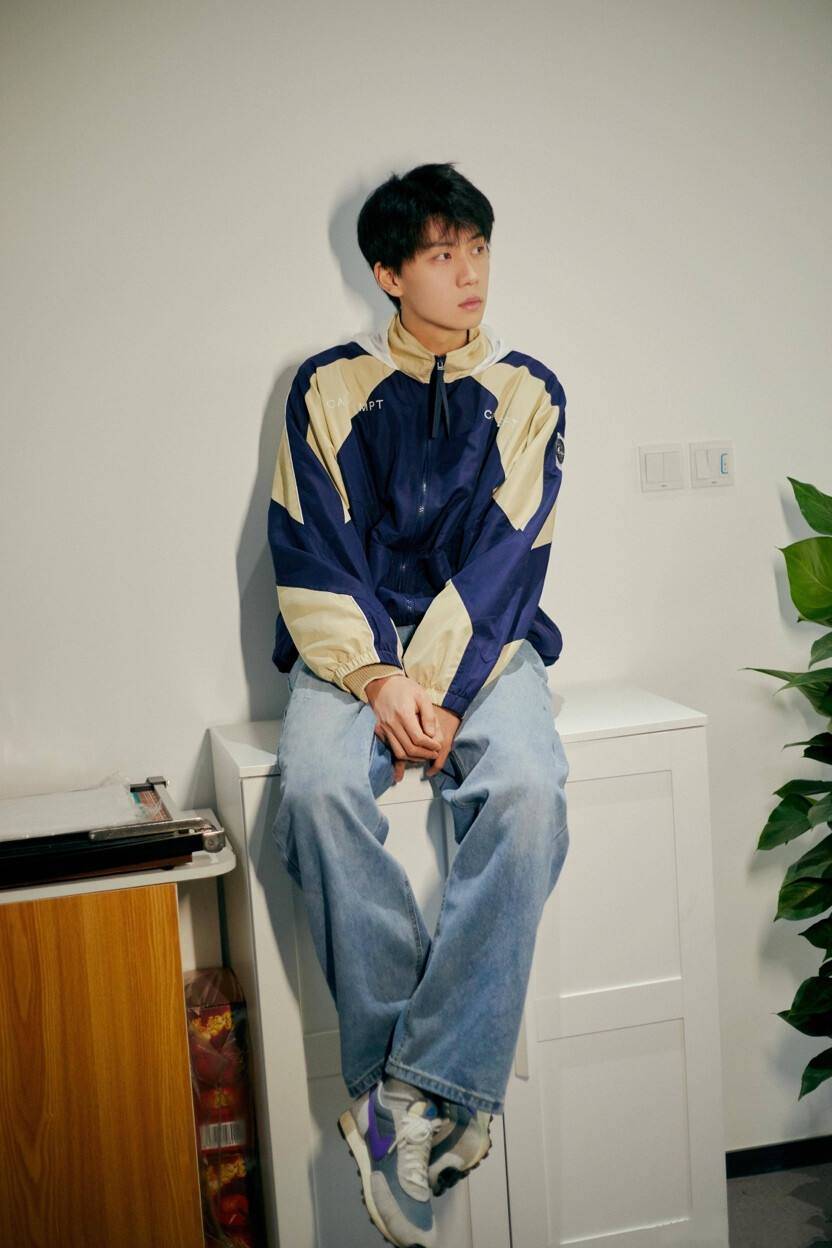 作为演员,任宥纶主要参演的都是网剧,这些网剧说实在的没有一部是爆的