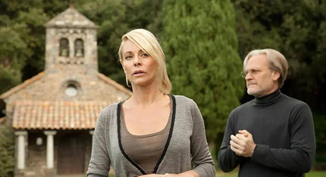 《女尸谜案》,西班牙女神贝伦·鲁埃达还有哪些作品_茱莉亚_电影_雷蒙