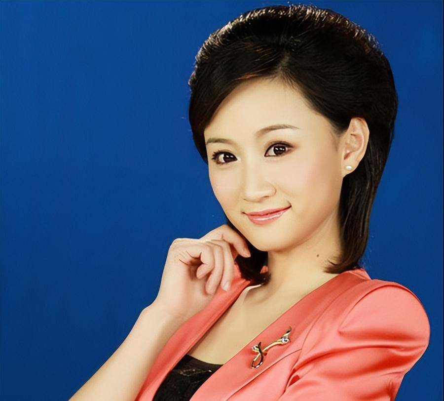 演员孙赢中戏科班毕业,出演的影视作品不多,近些来已经很少有关于孙赢