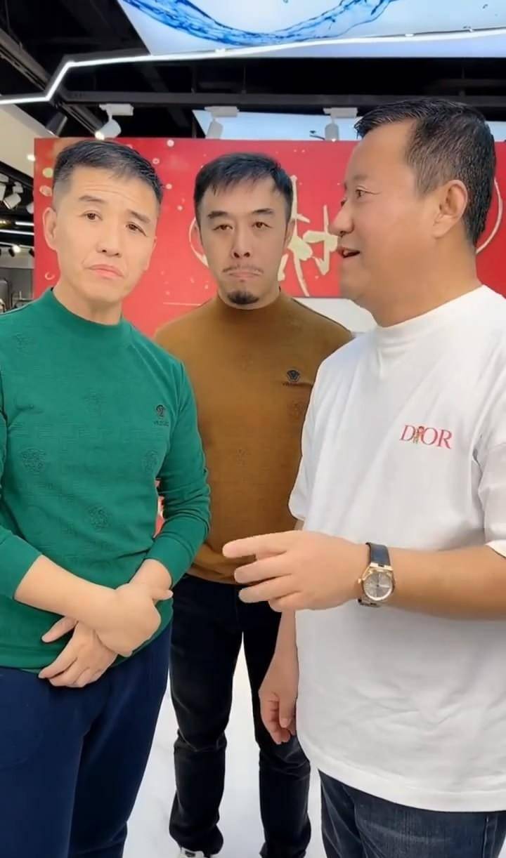 被"开除"的初代赵四扮演者关小平回归赵家班,参演《刘老根5》_赵本山