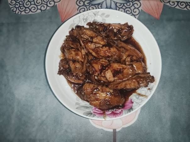 一口锅解决烹调厨具问题帝伯朗Century城际系列八合一浮雕多用锅