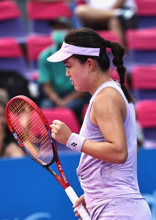 译文:wta250泰国:1号安德烈进4强,朱琳 王心雨下半场争夺决赛_科斯