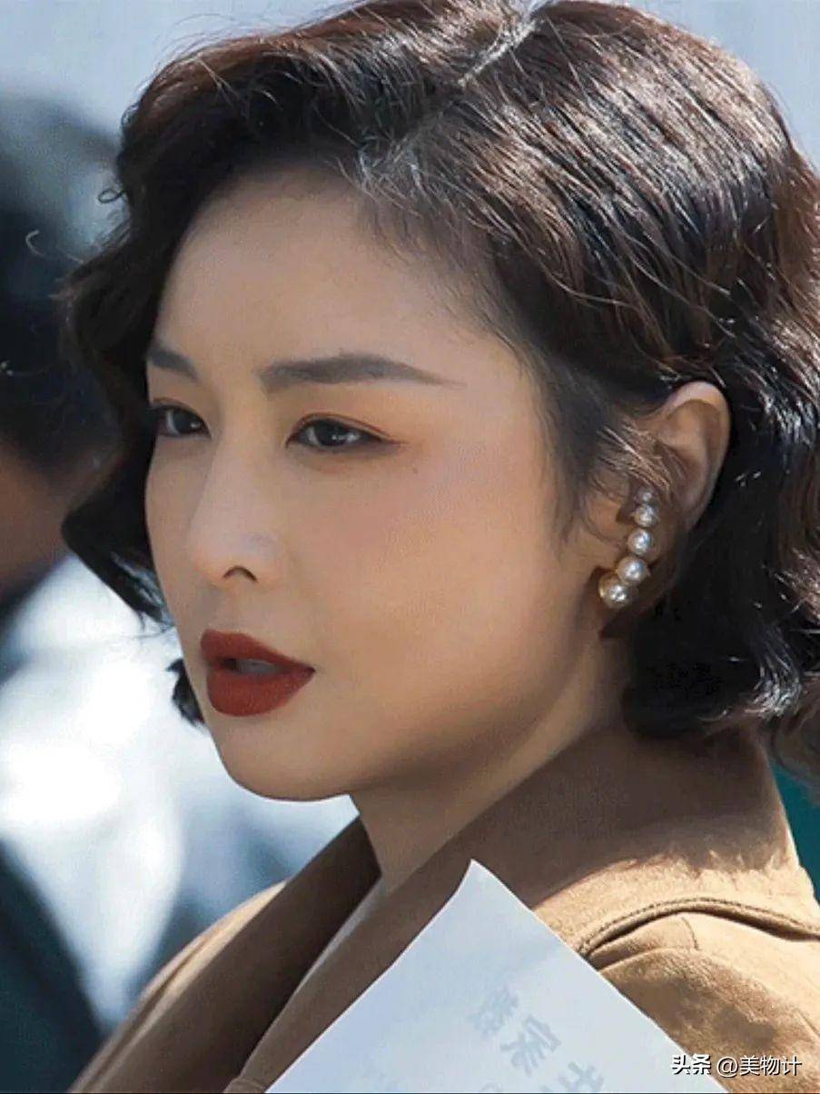 《狂飙》陈淑婷造型多!_衣服_气质_红唇