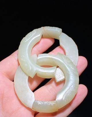 清乾隆 和田玉籽料 兽面纹 蚩尤环_白玉_饰物_环形