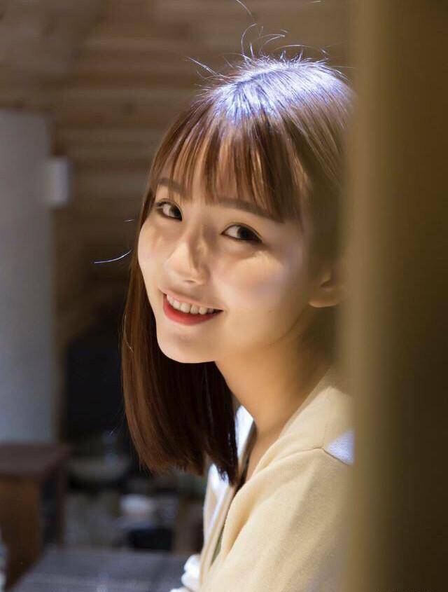 和当红男明星谈恋爱两年,我终于忍不住从他身边逃离_宁晗_钟甜_化妆