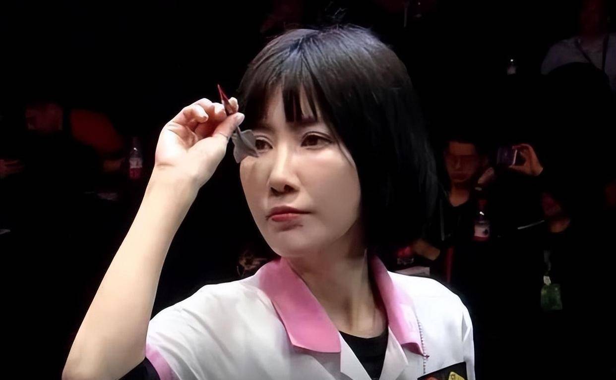 创造历史的中国飞镖冠军去世,死因不明,年仅31岁!_莫默_选手_消息