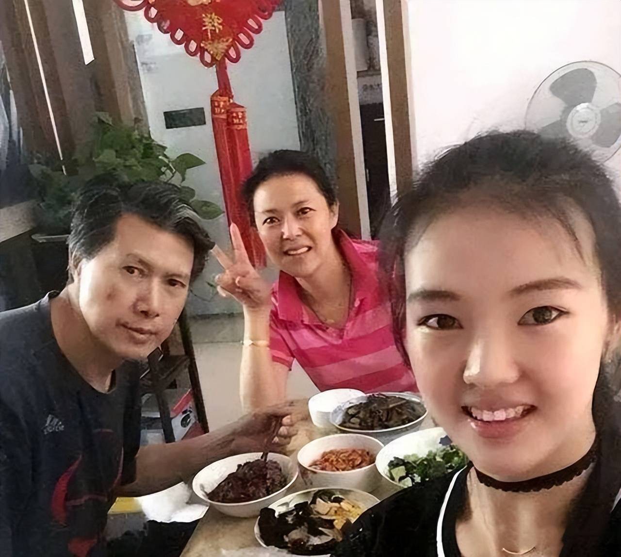 2月5日元宵节凌晨,原男排运动员,排球教练张友生因病去世,享年66岁.