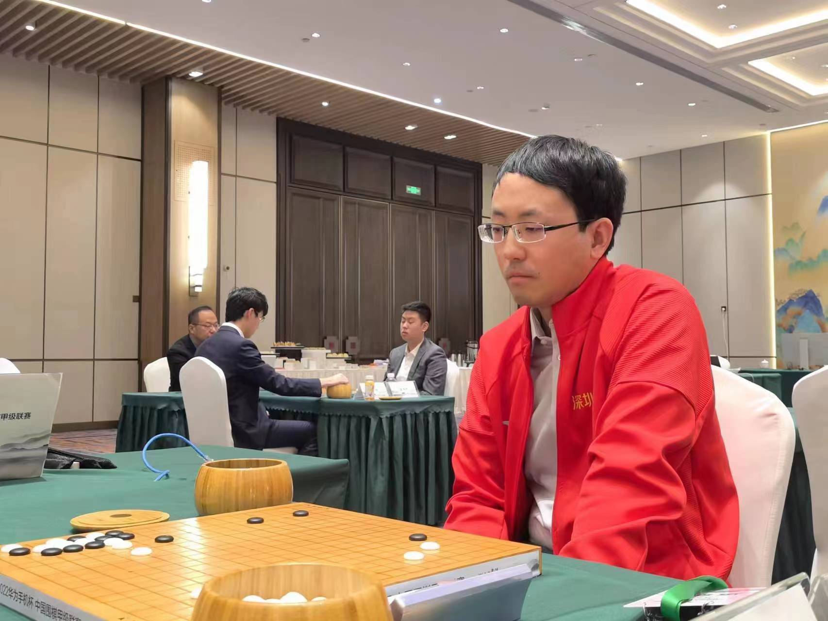 杨鼎新激战击败柯洁,李轩昊俘虏朴廷桓助重庆拿下深圳_快棋_频道_成都