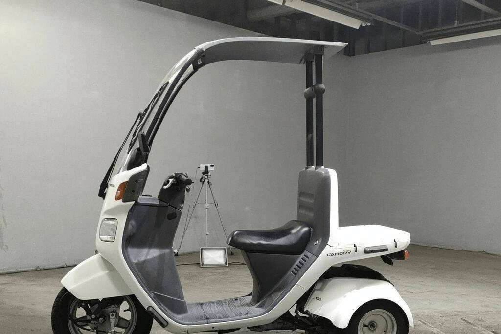 单缸水冷,续航300,本田经典外卖专车,可以遮风挡雨的不倒翁_搜狐汽车