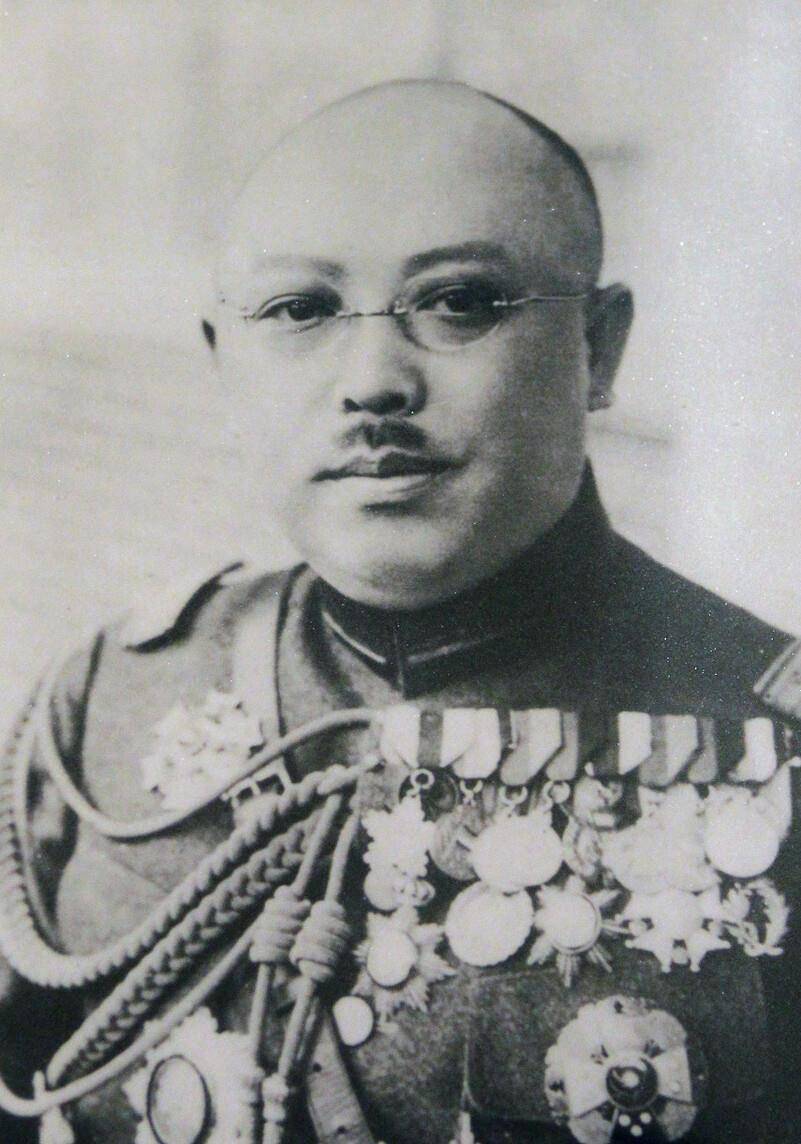 到贵州出一趟差,滇军小营长唐继尧当上了都督_革命_张百麟_庞鸿书