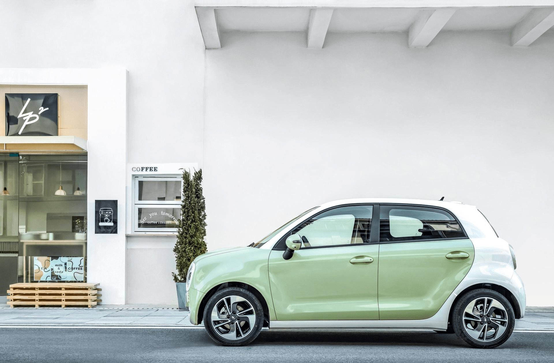 新款欧拉黑猫和欧拉白猫上市!涨价1.5万元左右_搜狐汽车_搜狐网