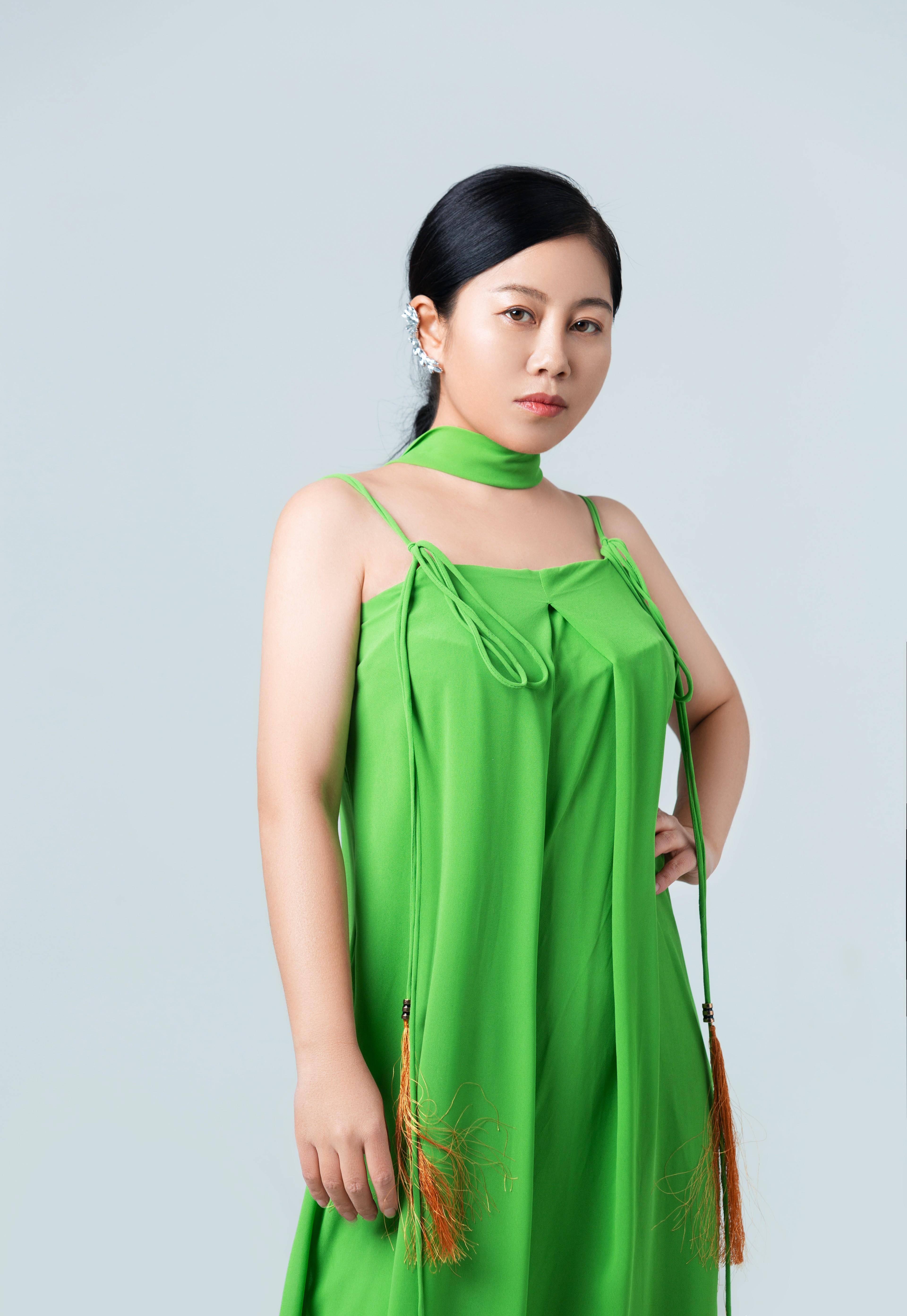 星光大道冠军崔苗新时代全新蜕变新造型传承新民歌