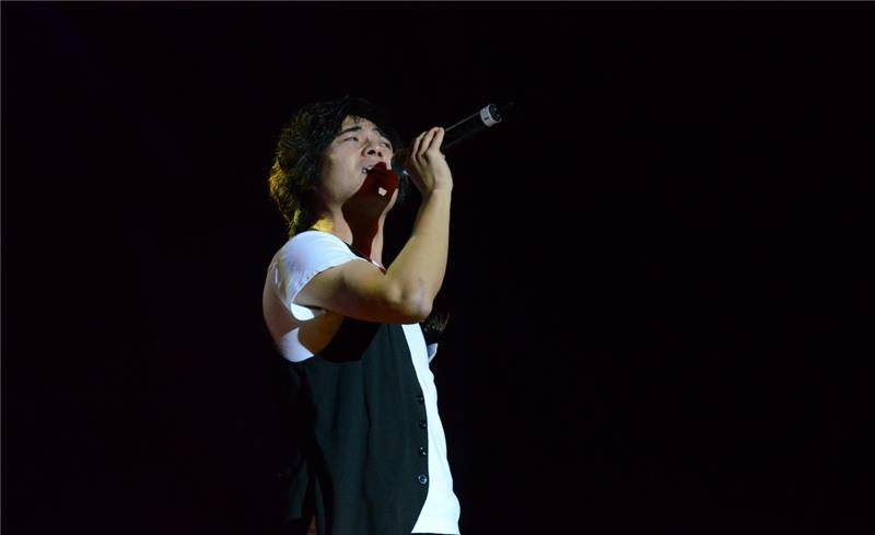 中国达人秀人气天王杨东煜即将应邀做客林语山谷《986音乐big榜》明星