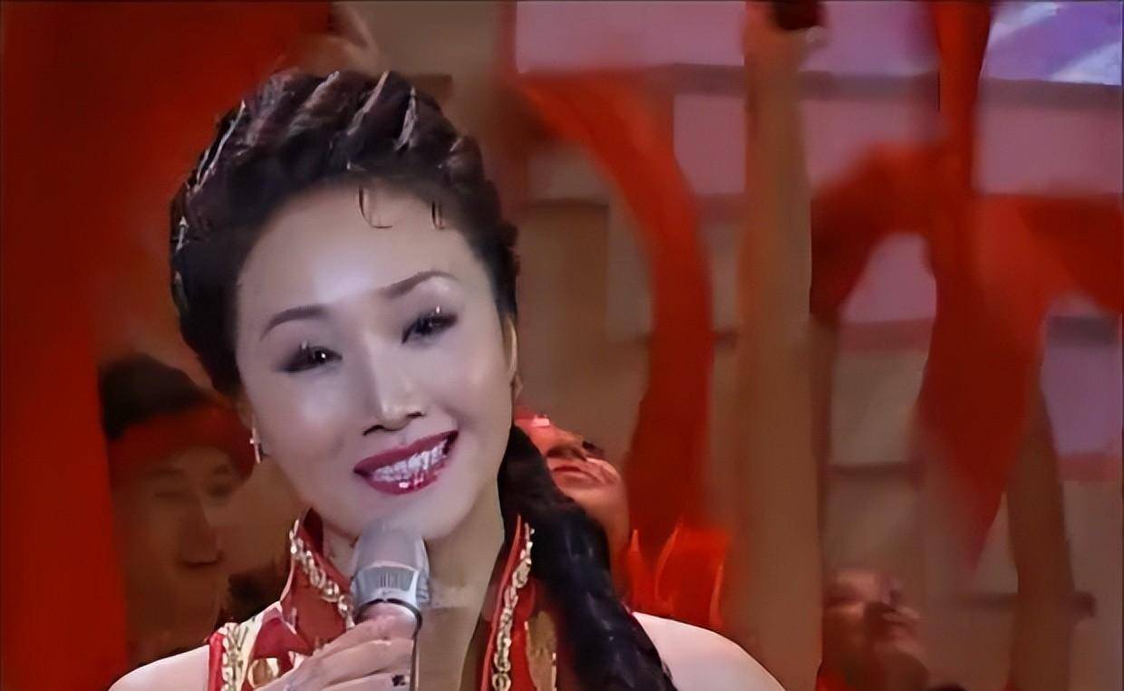 2004年春晚回顾_歌舞_小品_歌曲