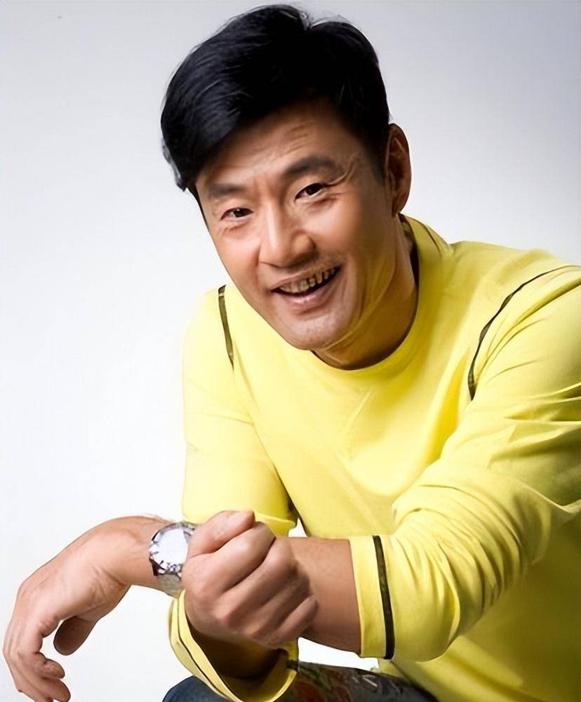 70,《舞乐传奇》等经典影视剧的导演就是于荣光.