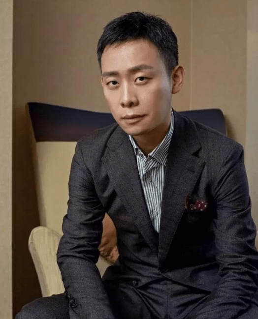 不拍戏就"销声匿迹",不参加综艺节目,张译打了多少明星的脸?