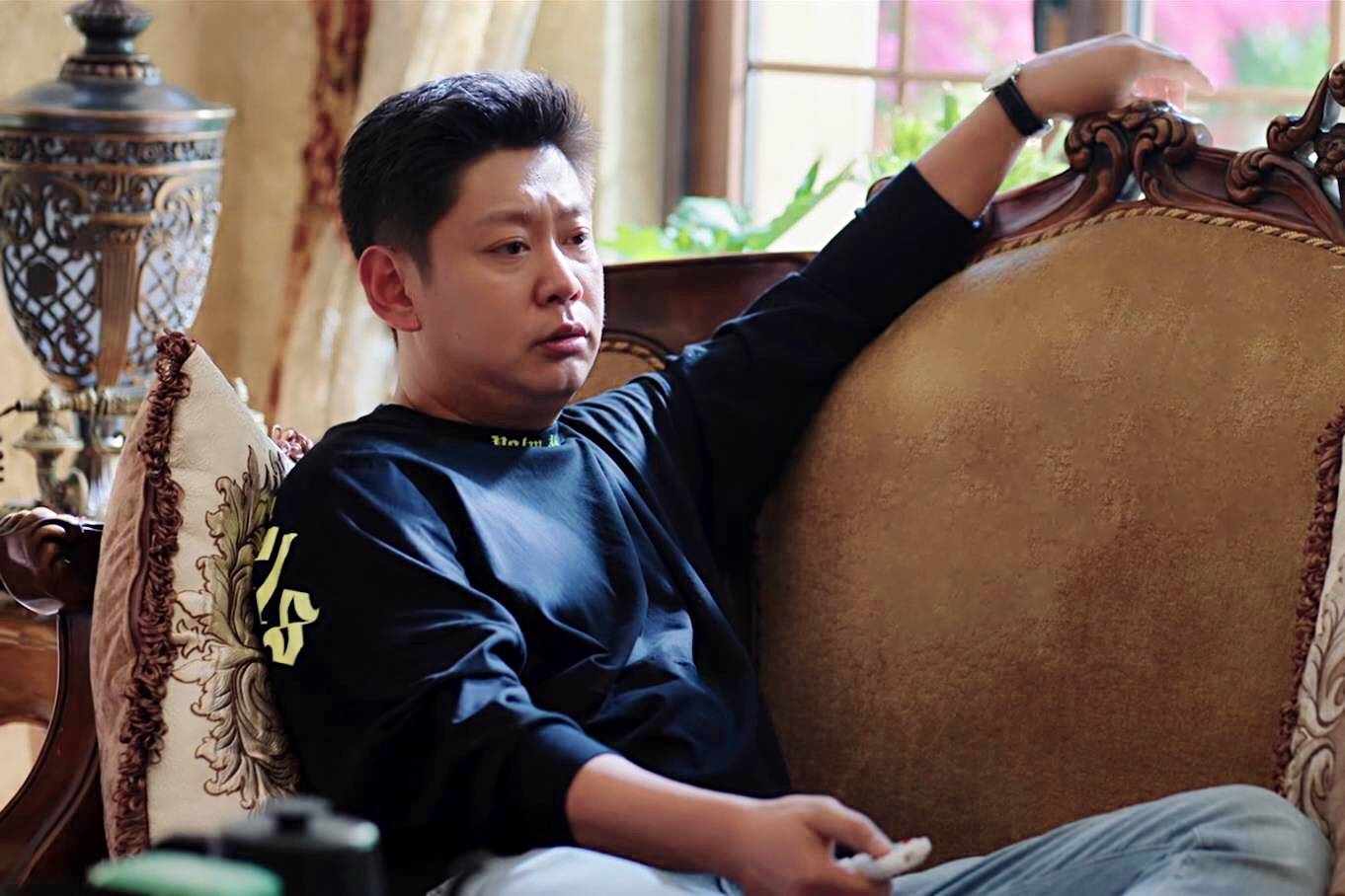 饰演者王宏原来是星二代,演技好名剧多_父亲_角色_王永泉