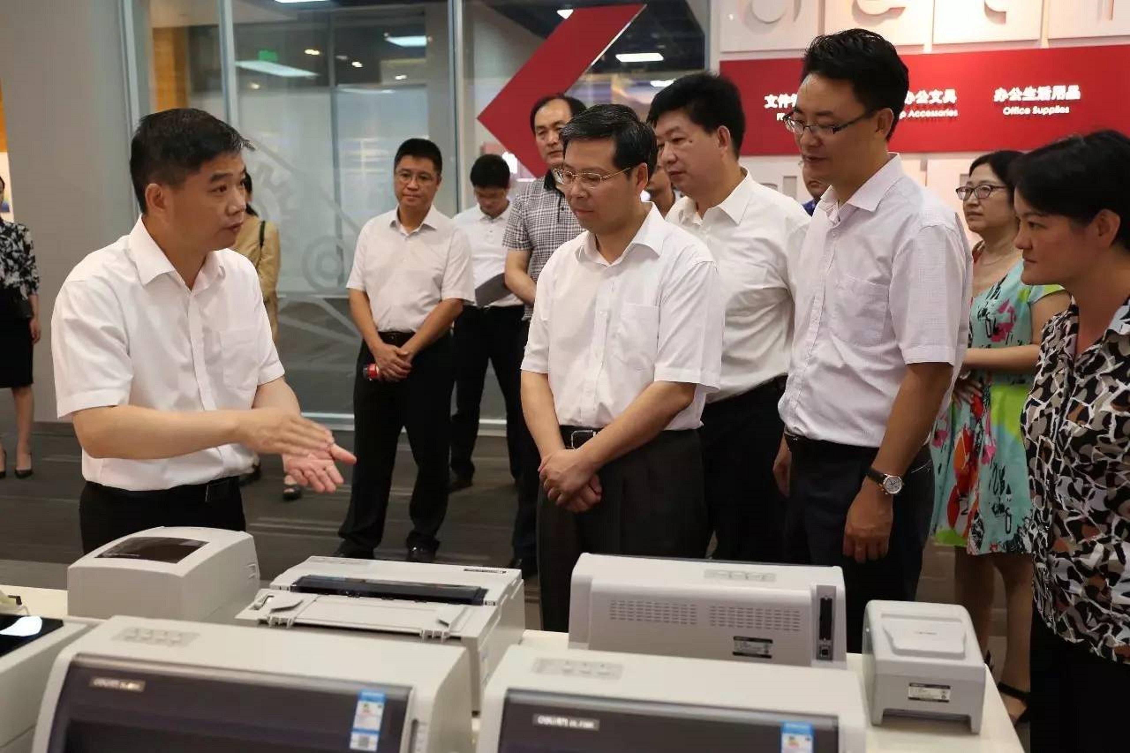 不过在此后,娄甫君就成了隐形富豪,他的名字也再未在该榜