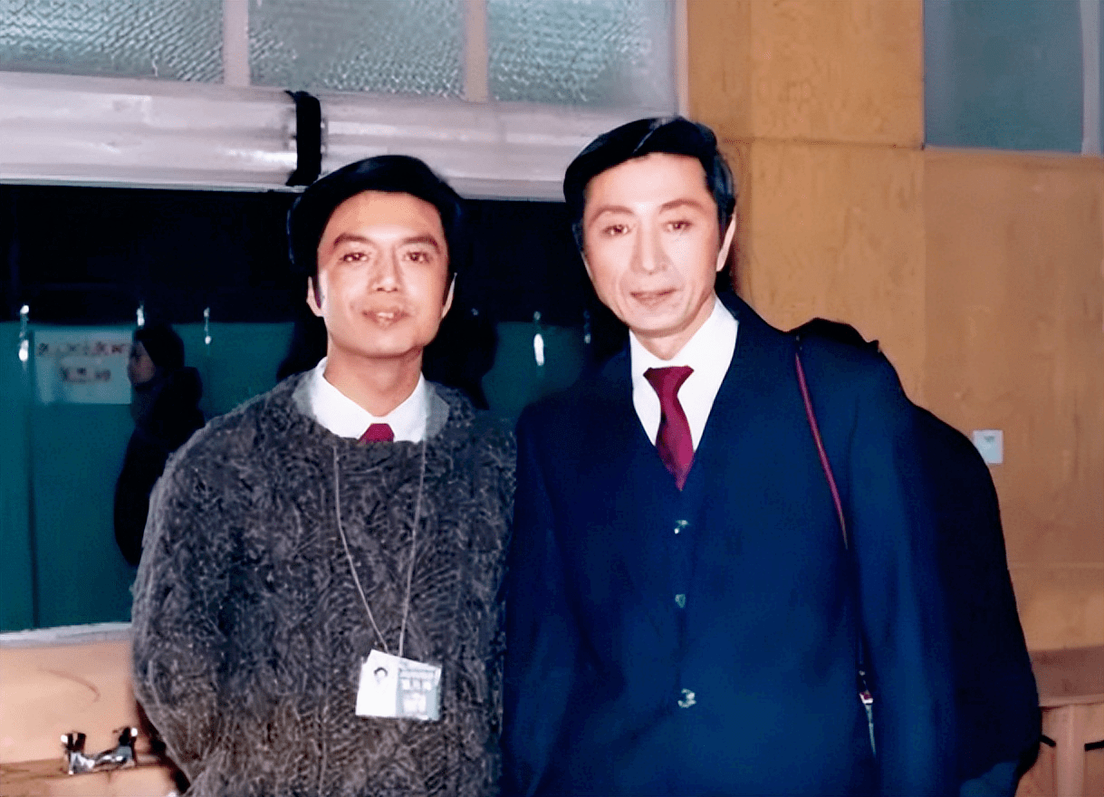 帅哥演员薛皓文:父亲曾是《新闻联播》主播,他因一身肌肉遭误解_薛飞