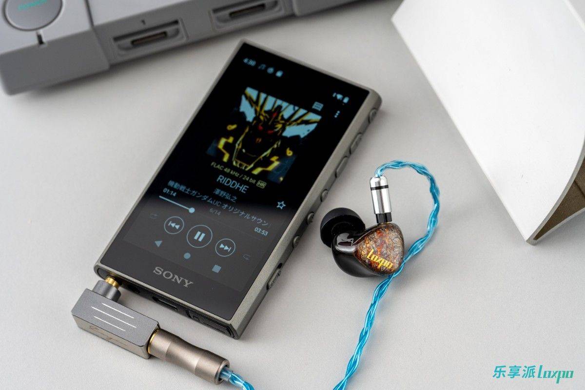 索尼walkman nw-a306随身听评测