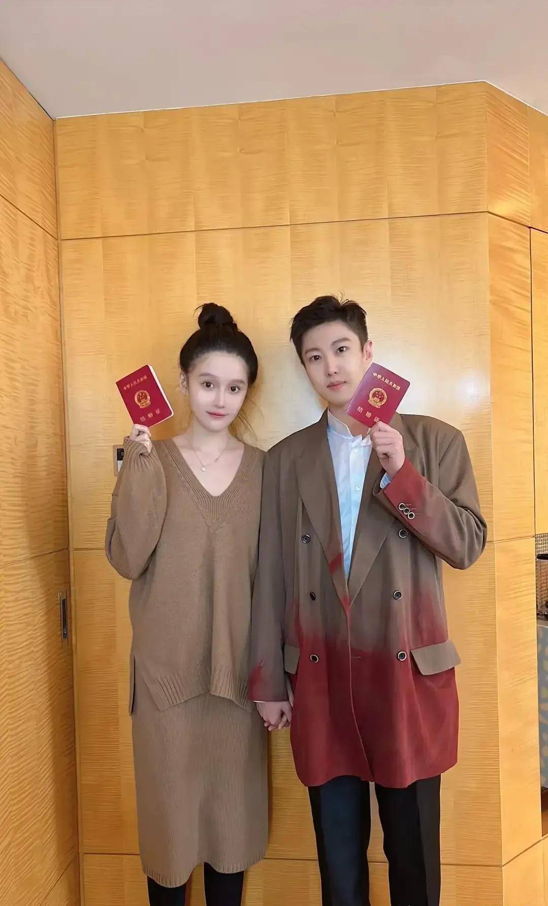 赵本山女儿官宣领证结婚,嫁给大7岁圈外男友_球球_大叔_婚礼