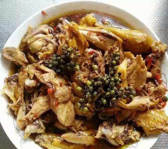 云南人吃鸡的N种方法(图4)
